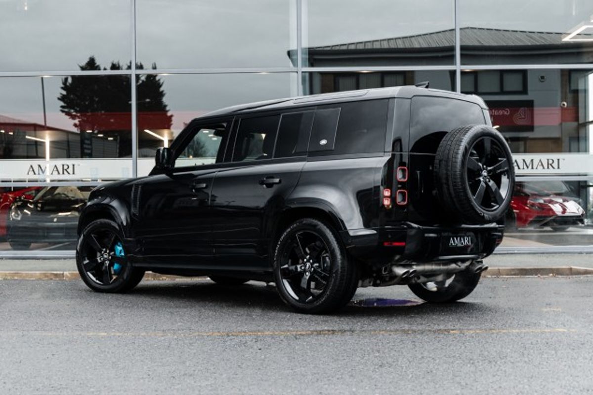LAND ROVER DEFENDER V8 ESTATE 5.0 V8 5DR AUTOMATIC