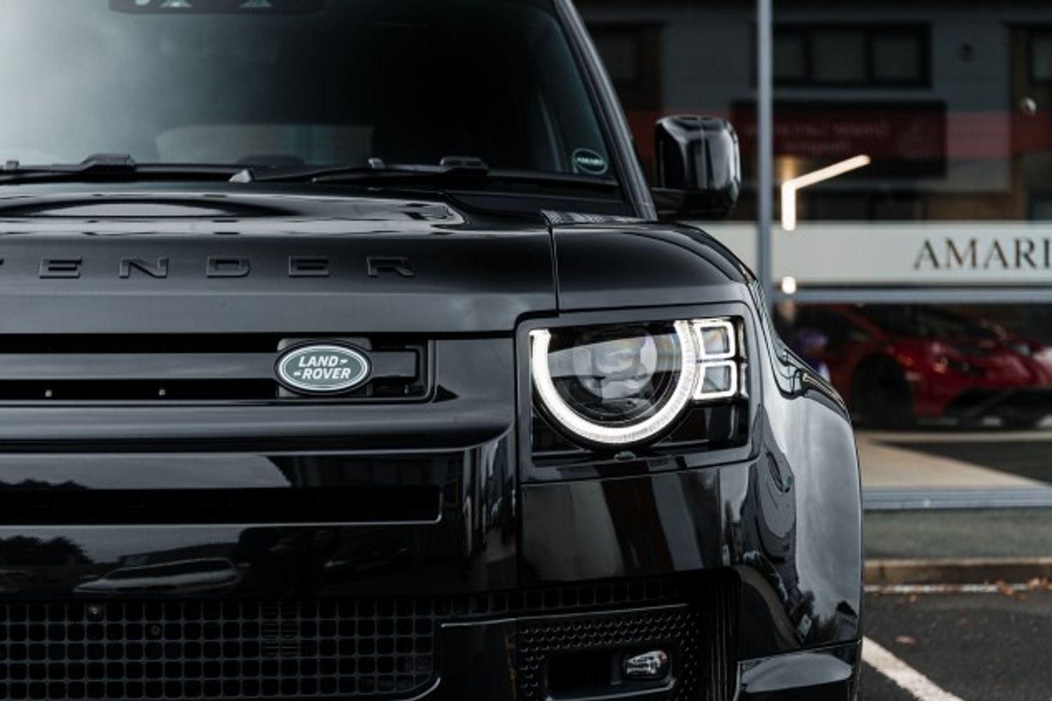LAND ROVER DEFENDER V8 ESTATE 5.0 V8 5DR AUTOMATIC