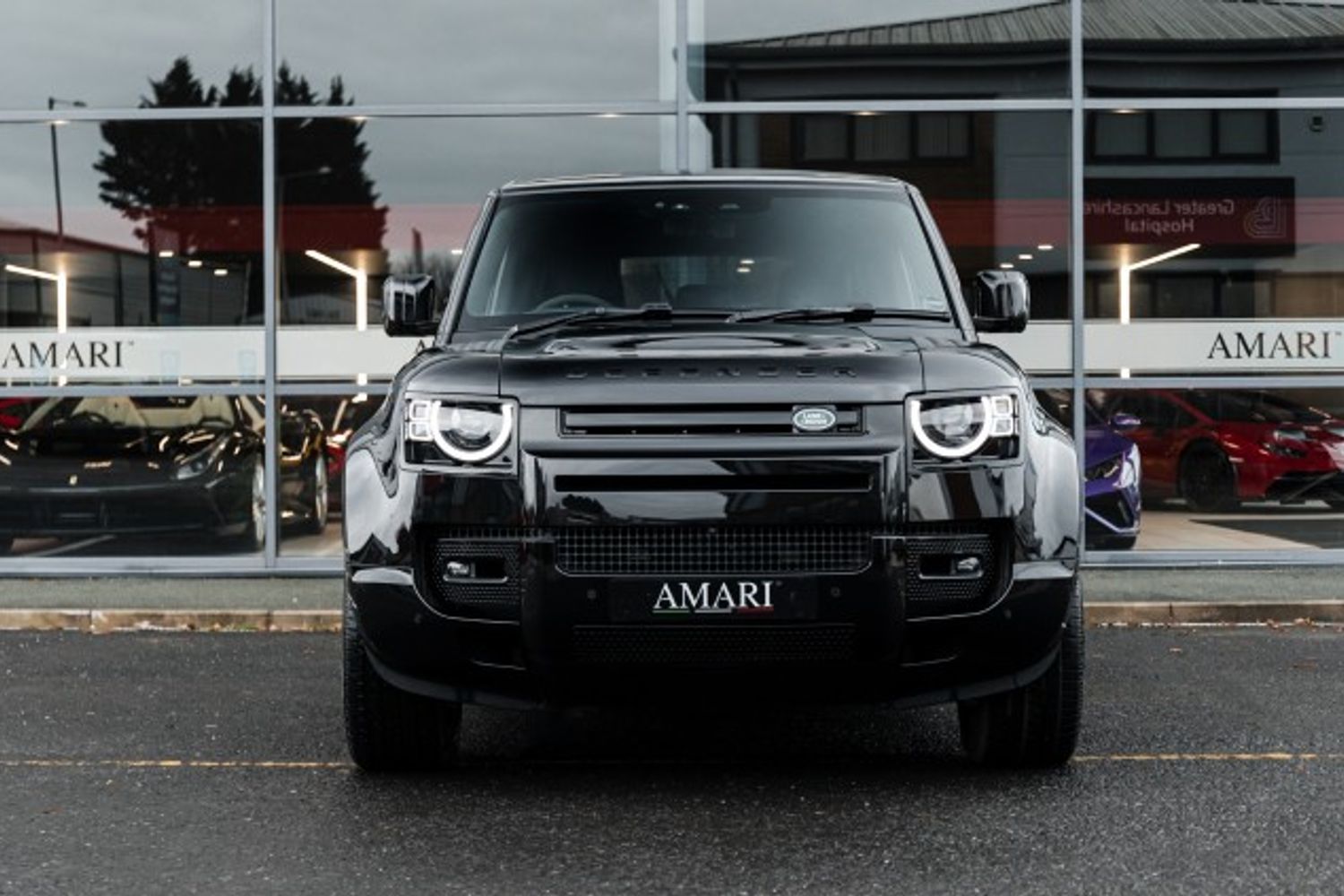 LAND ROVER DEFENDER V8 ESTATE 5.0 V8 5DR AUTOMATIC