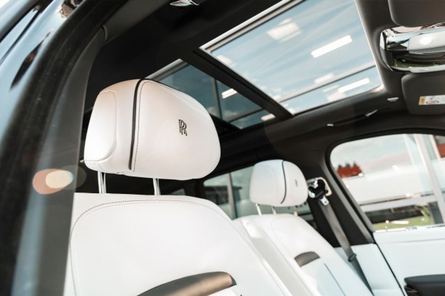 ROLLS-ROYCE CULLINAN V12 ESTATE 6.7 V12 5DR AUTOMATIC