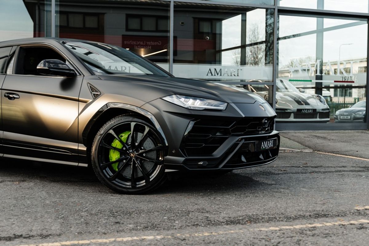 Lamborghini Urus 4.0 V8 5DR AUTOMATIC
