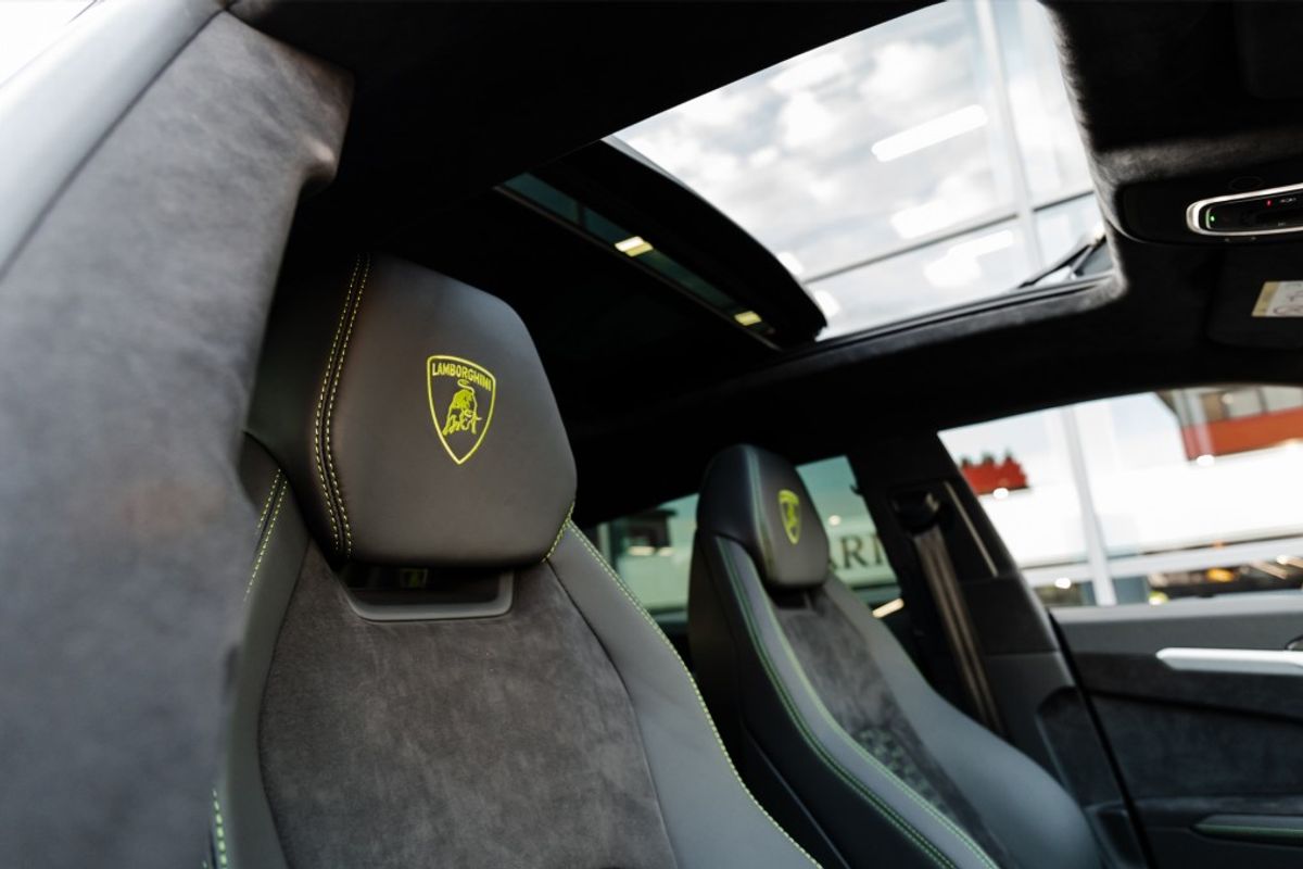Lamborghini Urus 4.0 V8 5DR AUTOMATIC