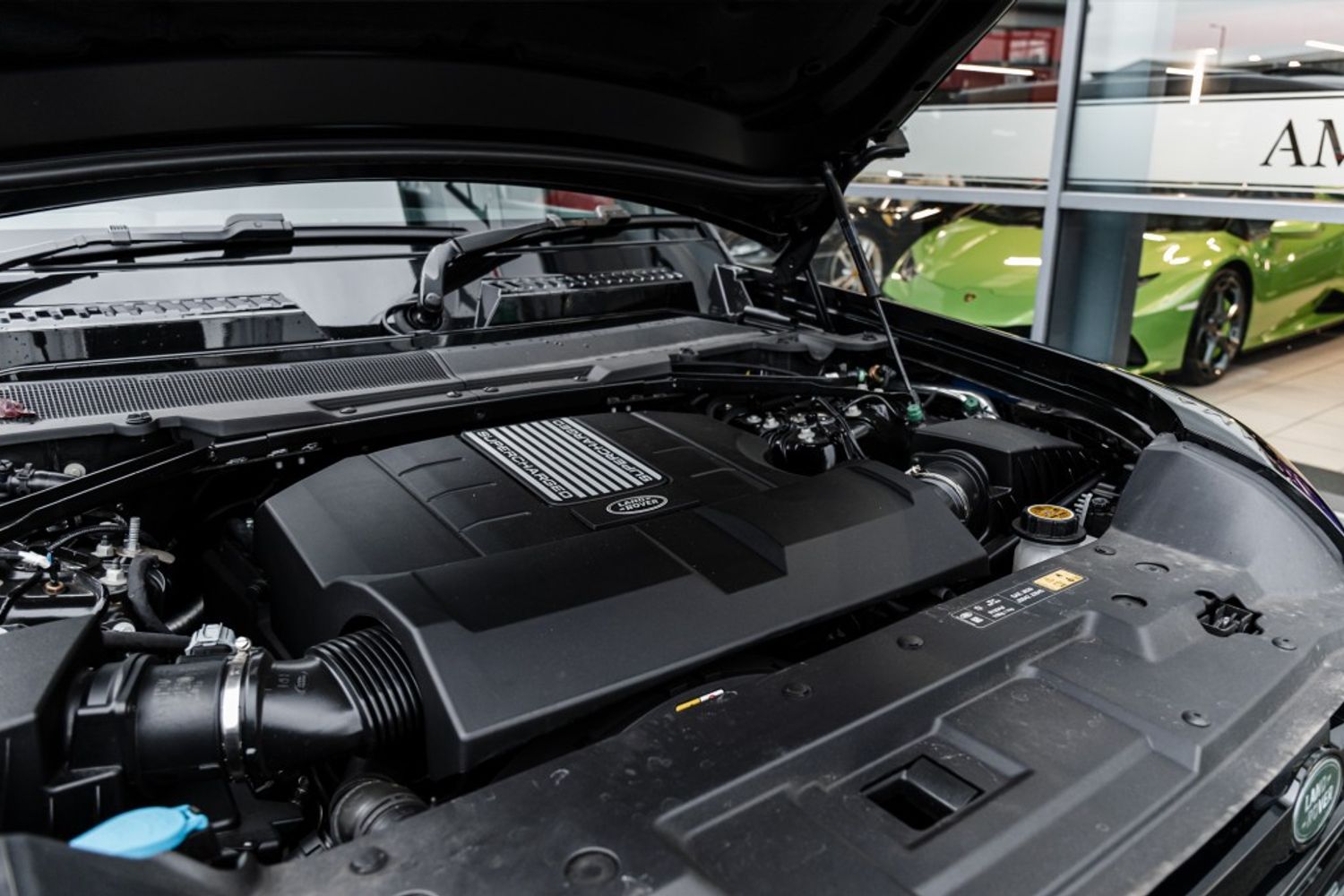 LAND ROVER DEFENDER V8 ESTATE 5.0 V8 5DR AUTOMATIC