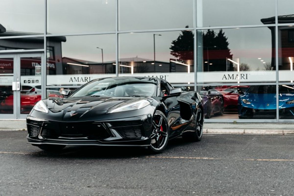CHEVROLET CORVETTE STINGRAY AUTO COUPE 6.2