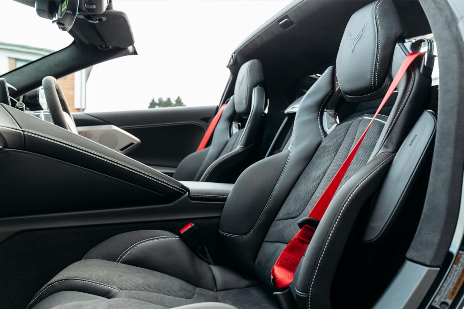 CHEVROLET CORVETTE STINGRAY AUTO COUPE 6.2
