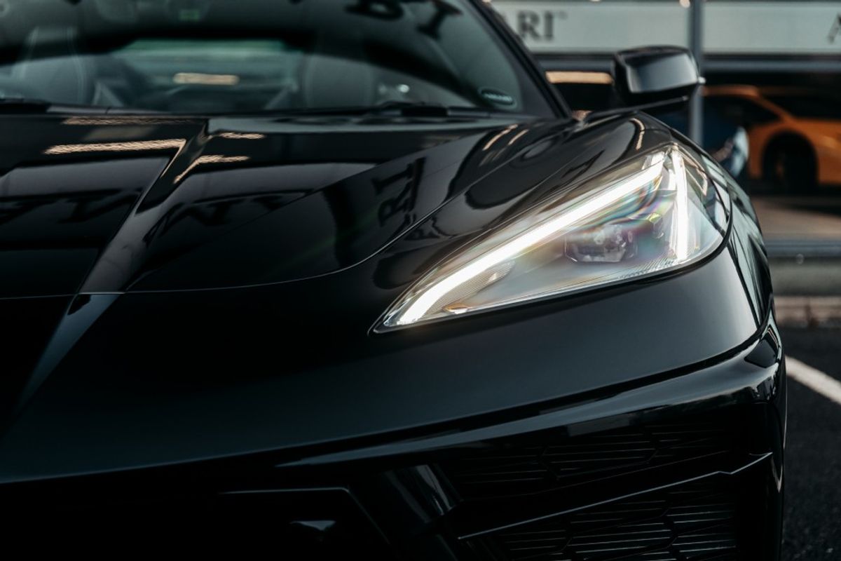 CHEVROLET CORVETTE STINGRAY AUTO COUPE 6.2