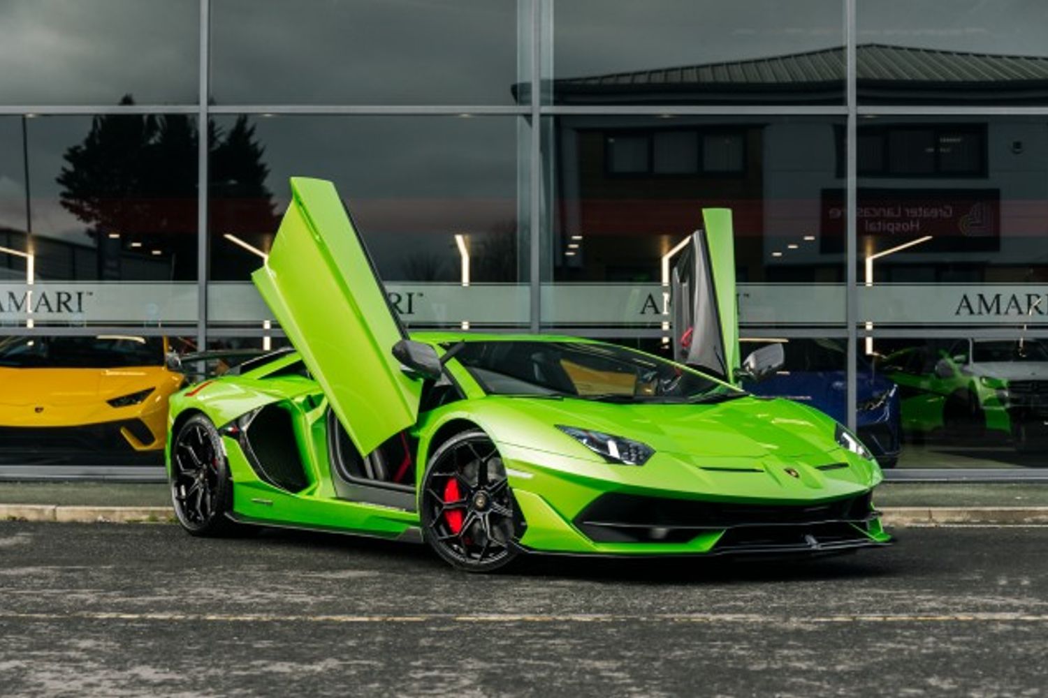 LAMBORGHINI AVENTADOR COUPE 6.5 LP 770-4 SVJ 2DR SEMI AUTOMATIC