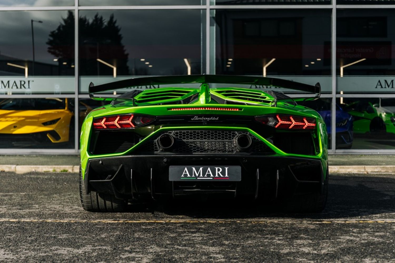 LAMBORGHINI AVENTADOR COUPE 6.5 LP 770-4 SVJ 2DR SEMI AUTOMATIC