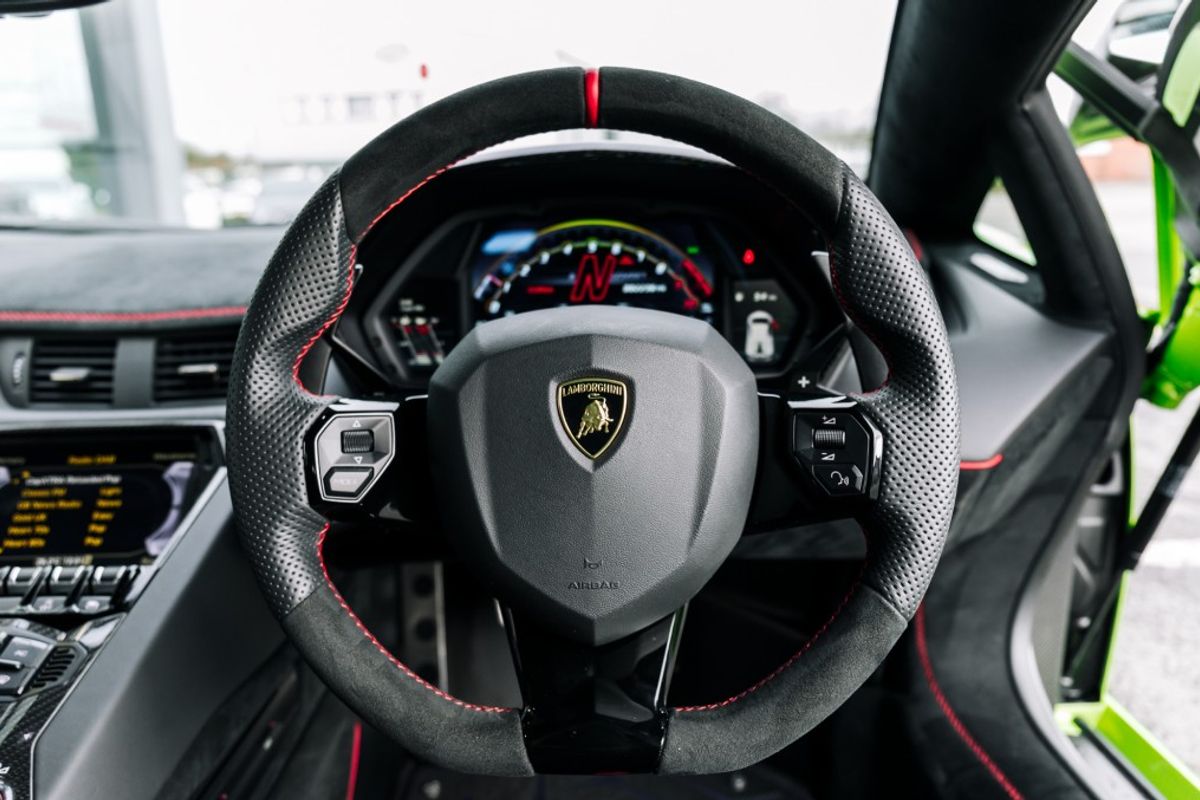 LAMBORGHINI AVENTADOR COUPE 6.5 LP 770-4 SVJ 2DR SEMI AUTOMATIC