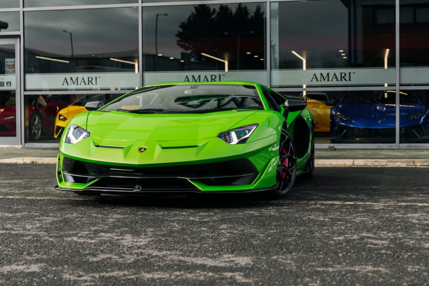 LAMBORGHINI AVENTADOR COUPE 6.5 LP 770-4 SVJ 2DR SEMI AUTOMATIC