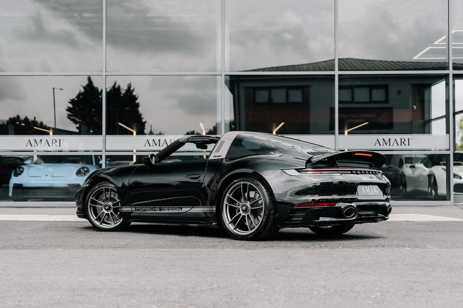 Porsche 911 Targa 4 