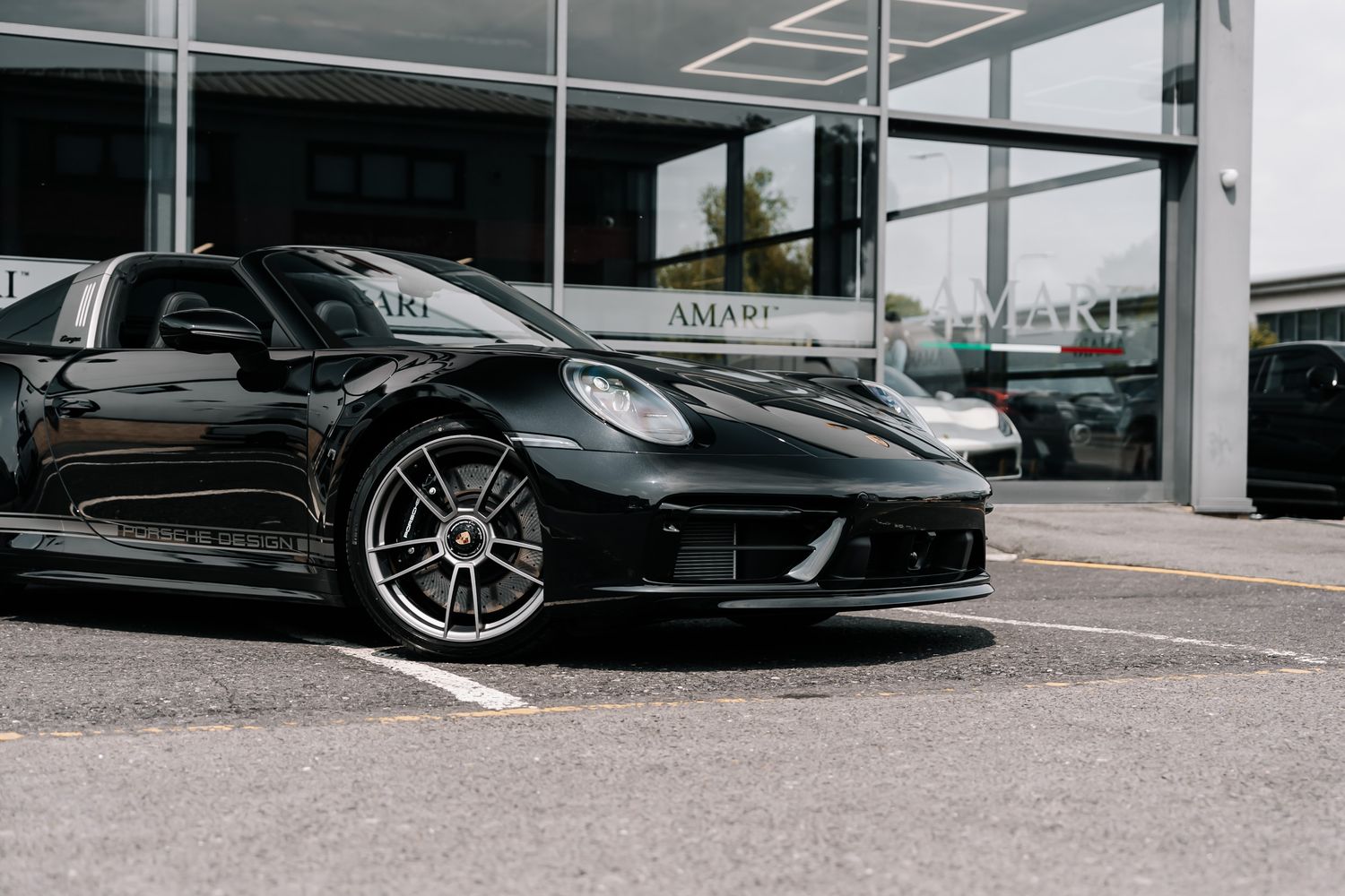 Porsche 911 Targa 4  Model Guide
