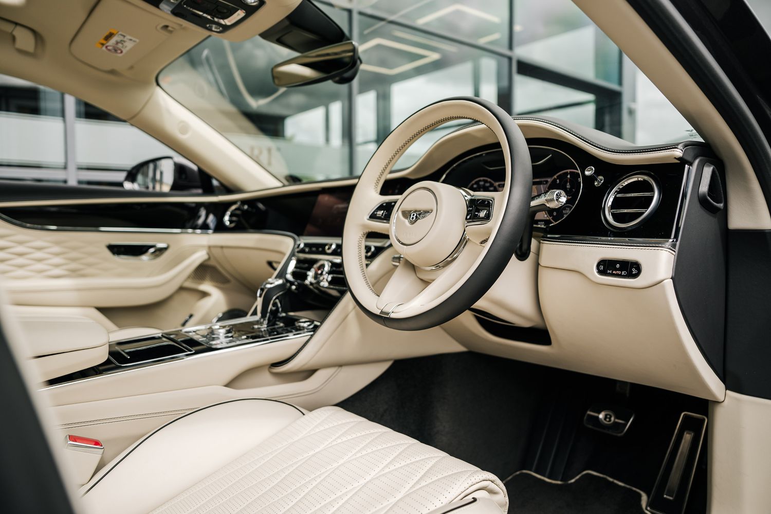 Bentley  Flying Spur Model Guide