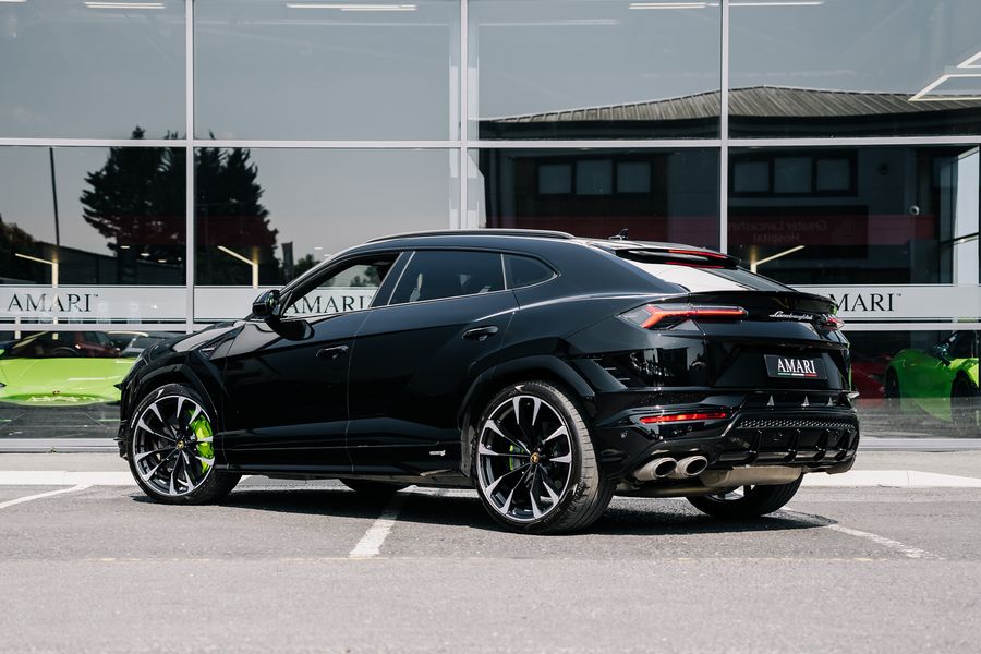 Lamborghini Urus Model Guide