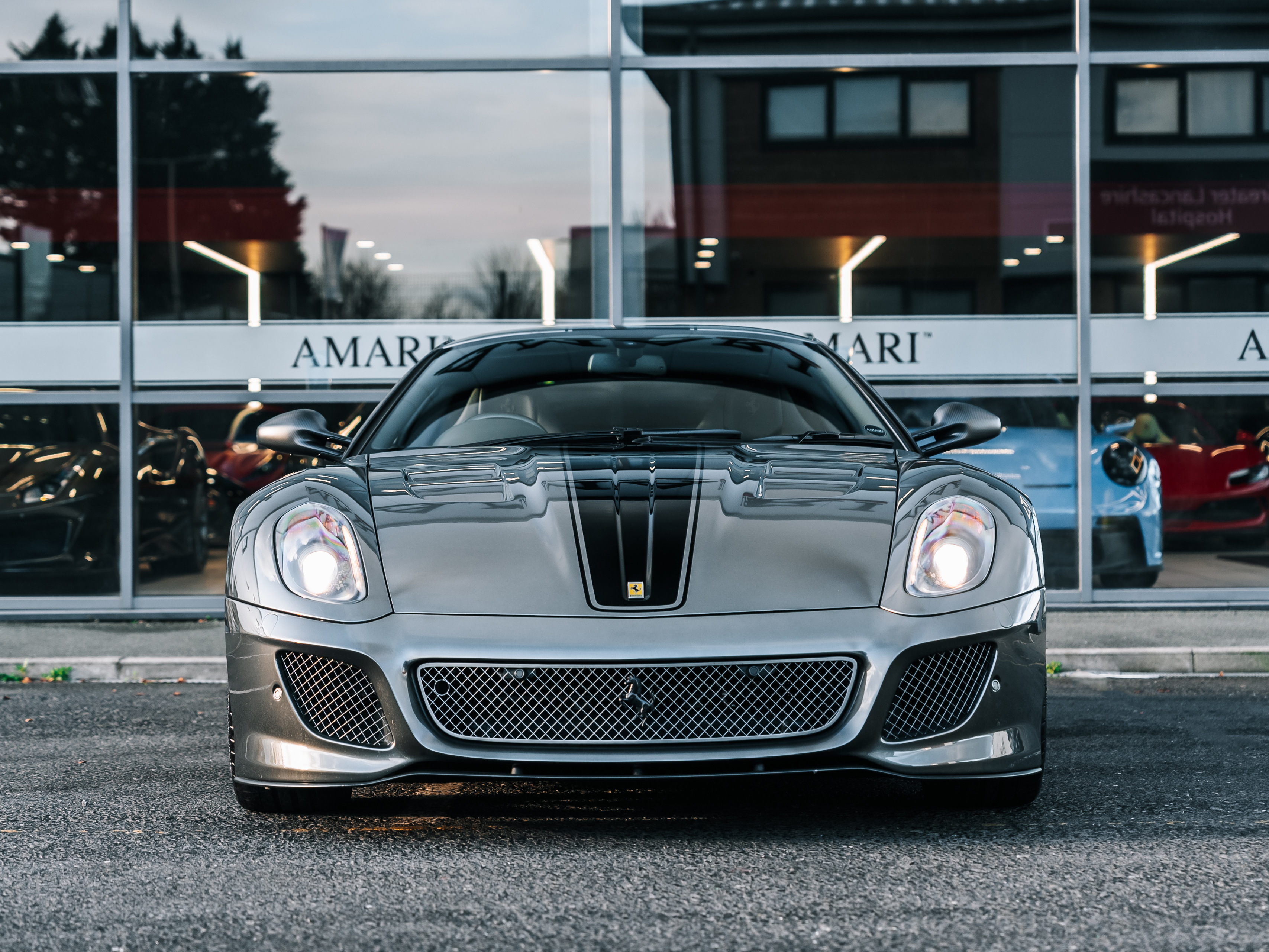 599GTO ハードカバーカタログ 楽天市場】フェラーリ 599 GTO ハードカバー カタログ 2010 : Reowide