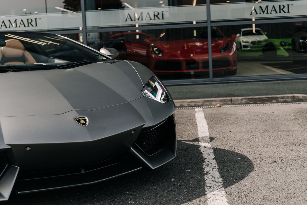 Lamborghini Aventador Roadster LP 700-4 6.5 LP 700-4 ROADSTER 2DR SEMI AUTOMATIC