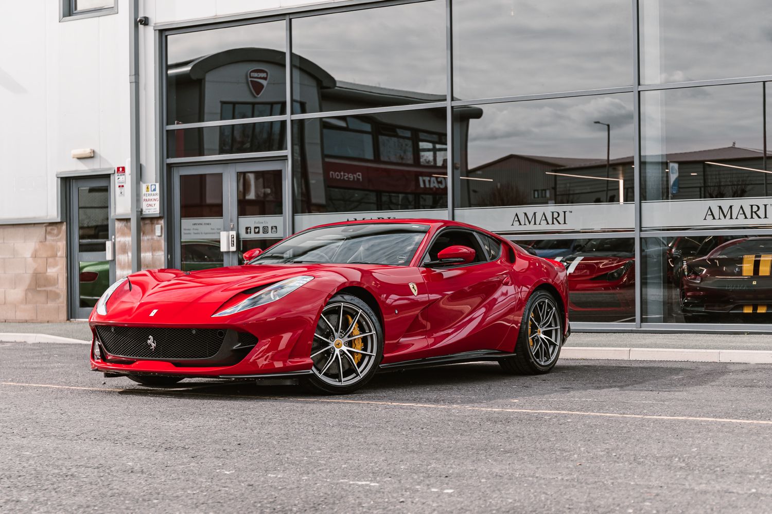 Ferrari 812 Superfast 6.5 BCE 2DR