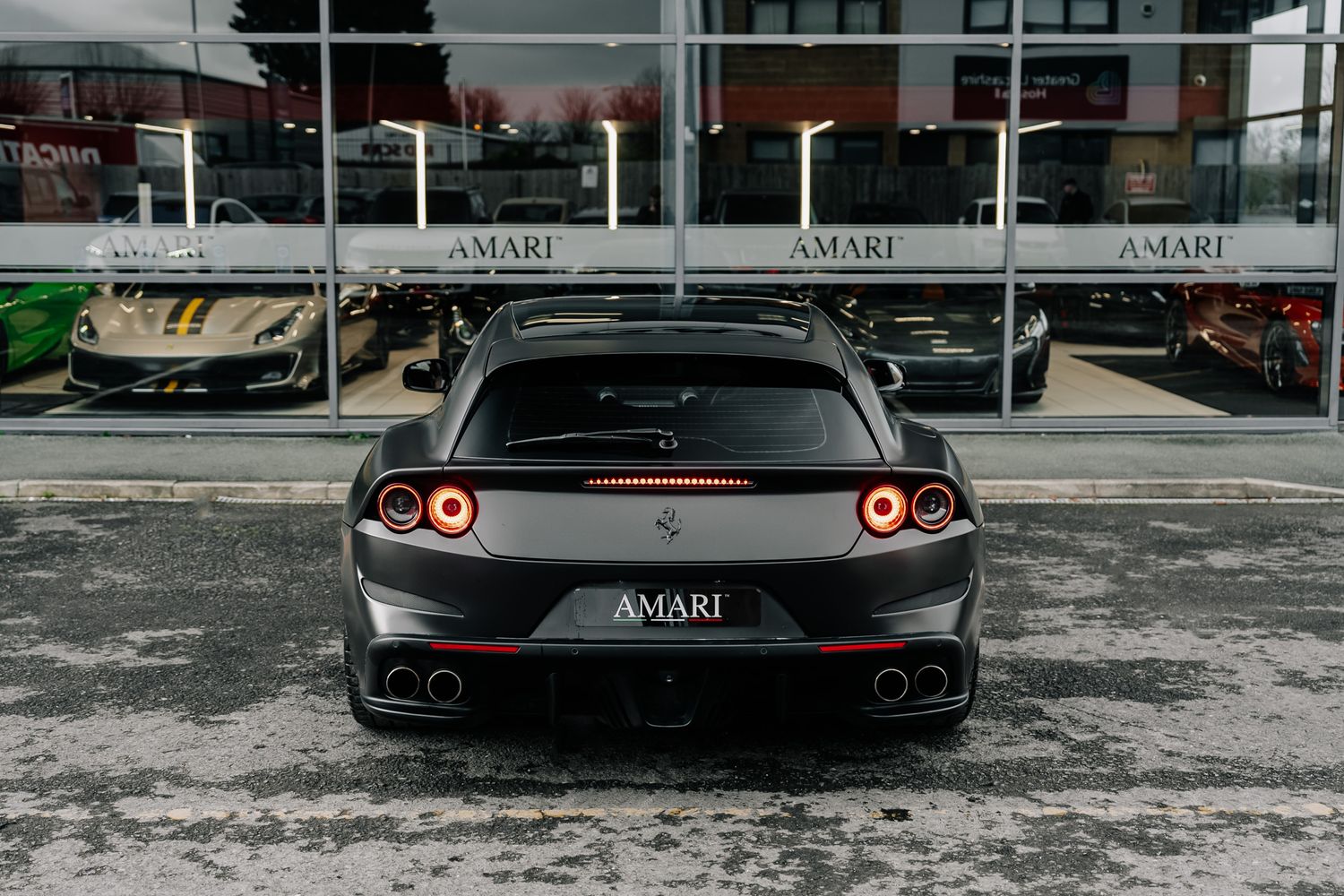 Ferrari GTC4 Lusso 6.3 V12