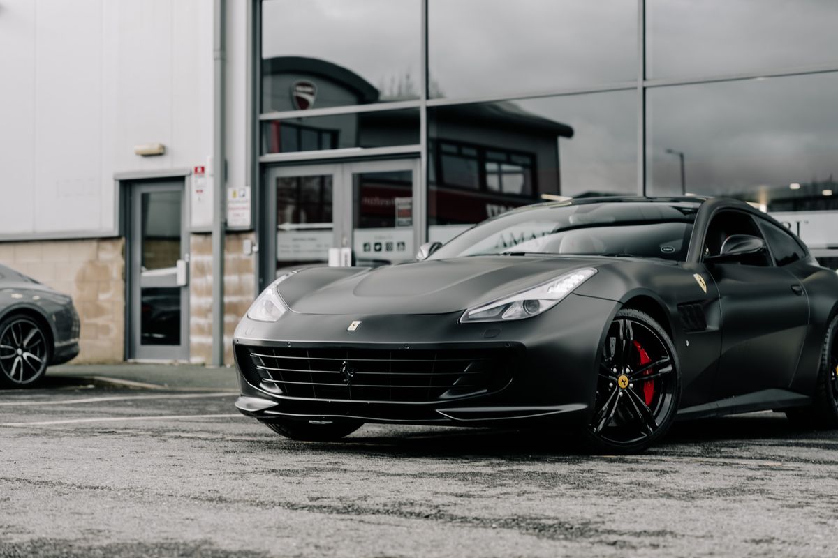 Ferrari GTC4 Lusso 6.3 V12