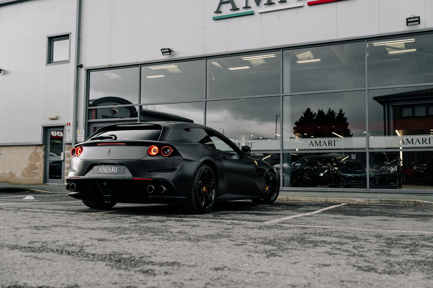 Ferrari GTC4 Lusso 6.3 V12