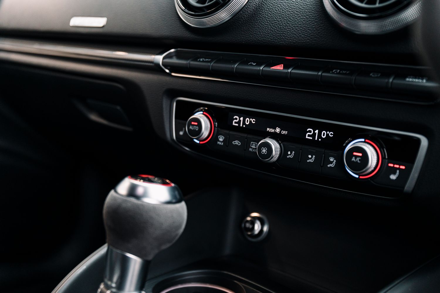 Audi RS3 Saloon 2.5 Rs 3 Tfsi Quattro 4Dr Semi Automatic
