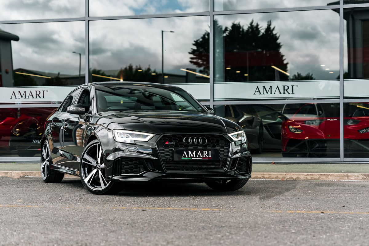 Audi RS3 Saloon 2.5 Rs 3 Tfsi Quattro 4Dr Semi Automatic