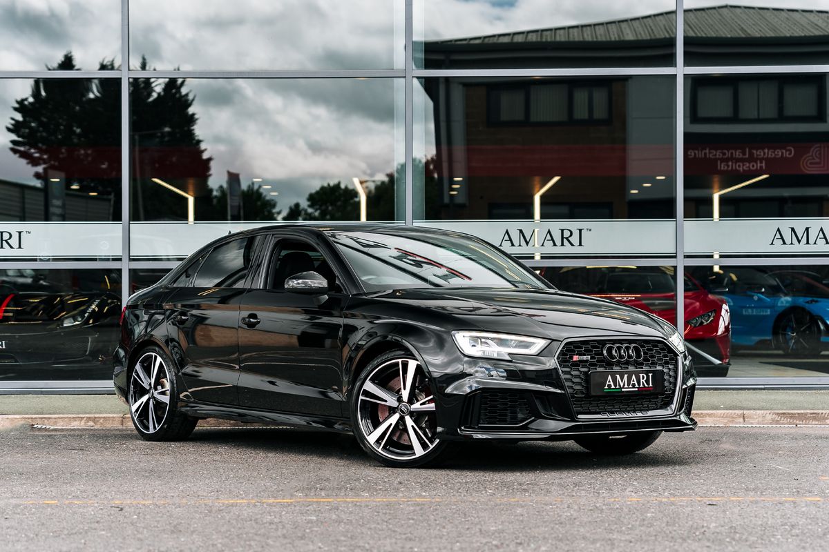 Audi RS3 Saloon 2.5 Rs 3 Tfsi Quattro 4Dr Semi Automatic