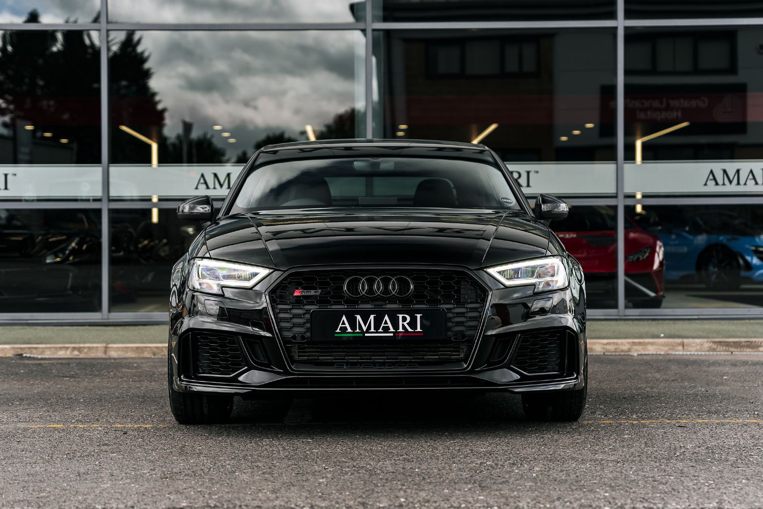 Audi RS3 Saloon 2.5 Rs 3 Tfsi Quattro 4Dr Semi Automatic