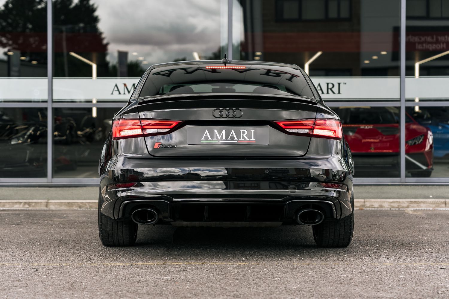 Audi RS3 Saloon 2.5 Rs 3 Tfsi Quattro 4Dr Semi Automatic