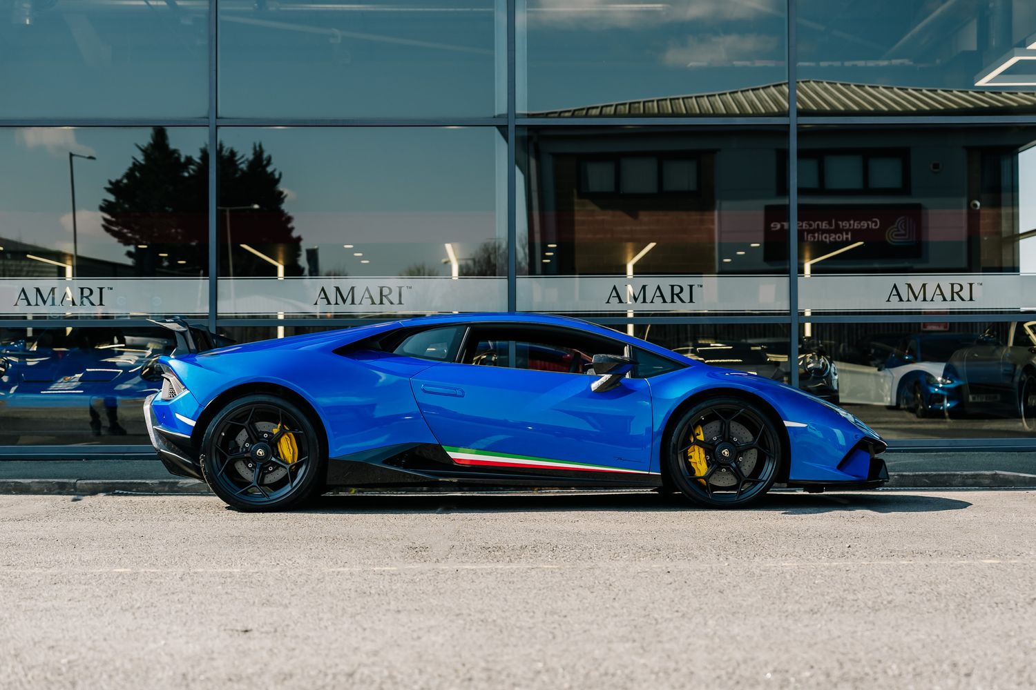 Lamborghini Huracan Performante LP640-4 Semi Automatic