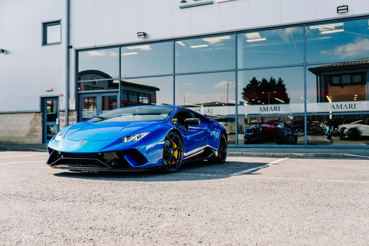 Lamborghini Huracan Performante LP640-4 Semi Automatic