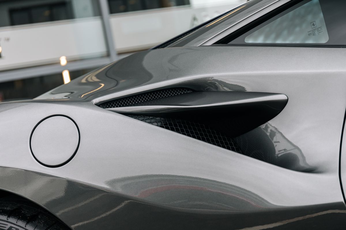 Ferrari F8 Tributo 3.9 TRIBUTO