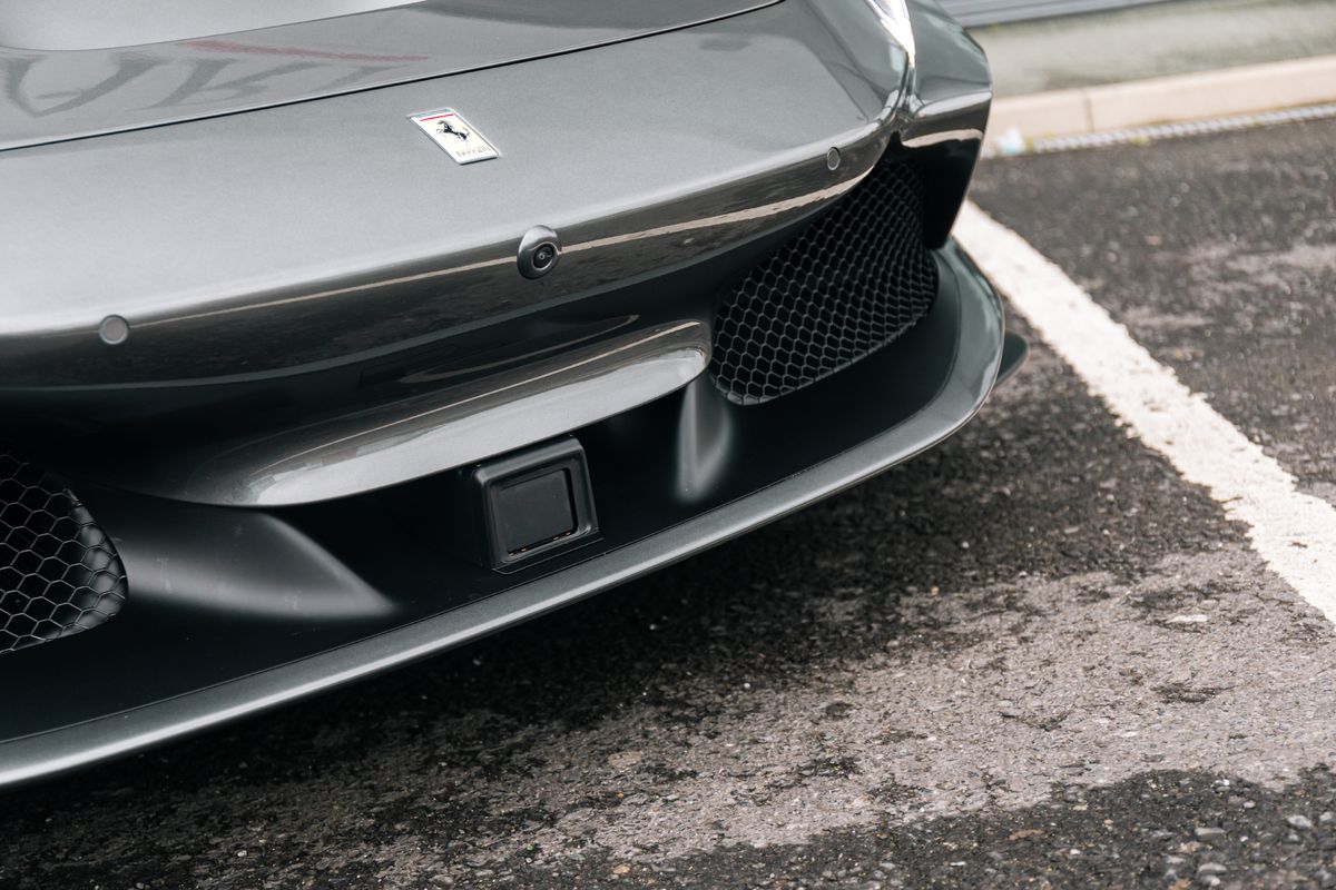 Ferrari F8 Tributo 3.9 TRIBUTO