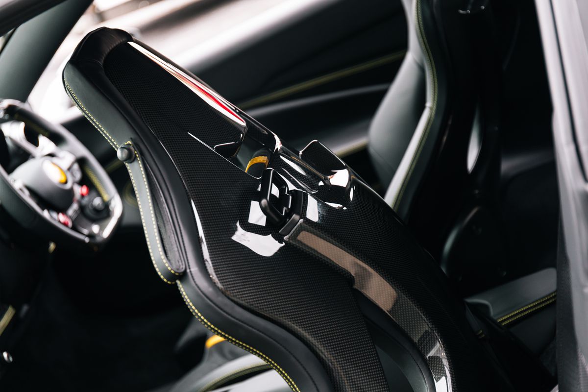 Ferrari F8 Tributo 3.9 TRIBUTO