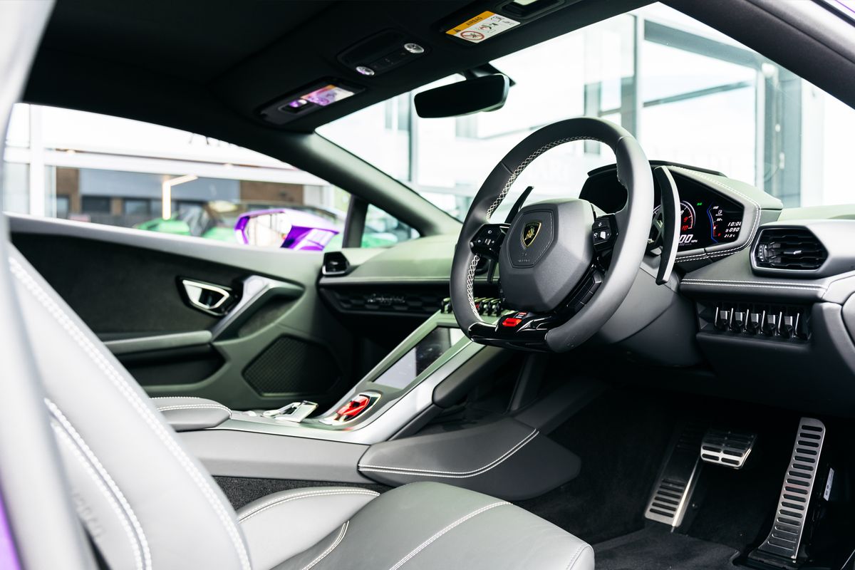 Lamborghini Huracan Coupe 5.2 Lp 610-2 Evo 2Dr Semi Automatic
