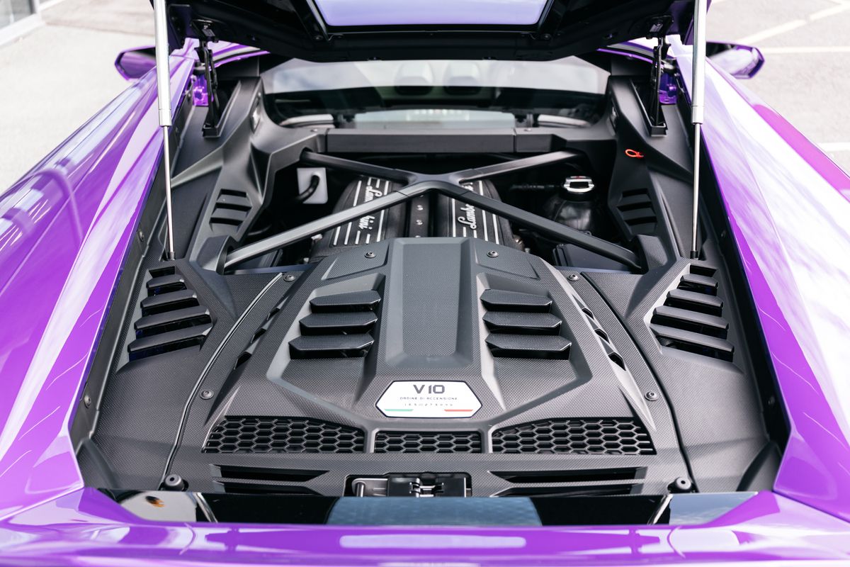 Lamborghini Huracan Coupe 5.2 Lp 610-2 Evo 2Dr Semi Automatic