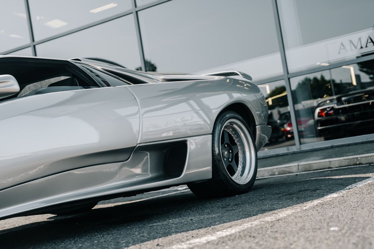 Lamborghini Diablo SV