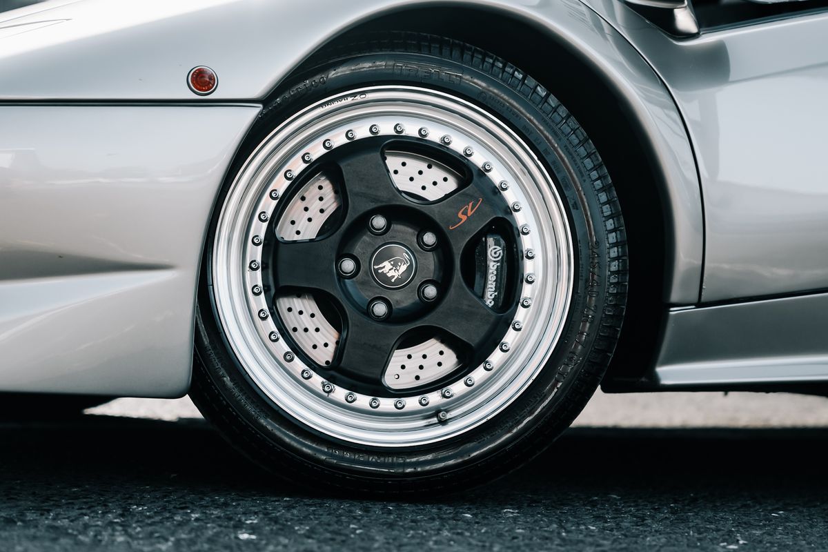 Lamborghini Diablo SV
