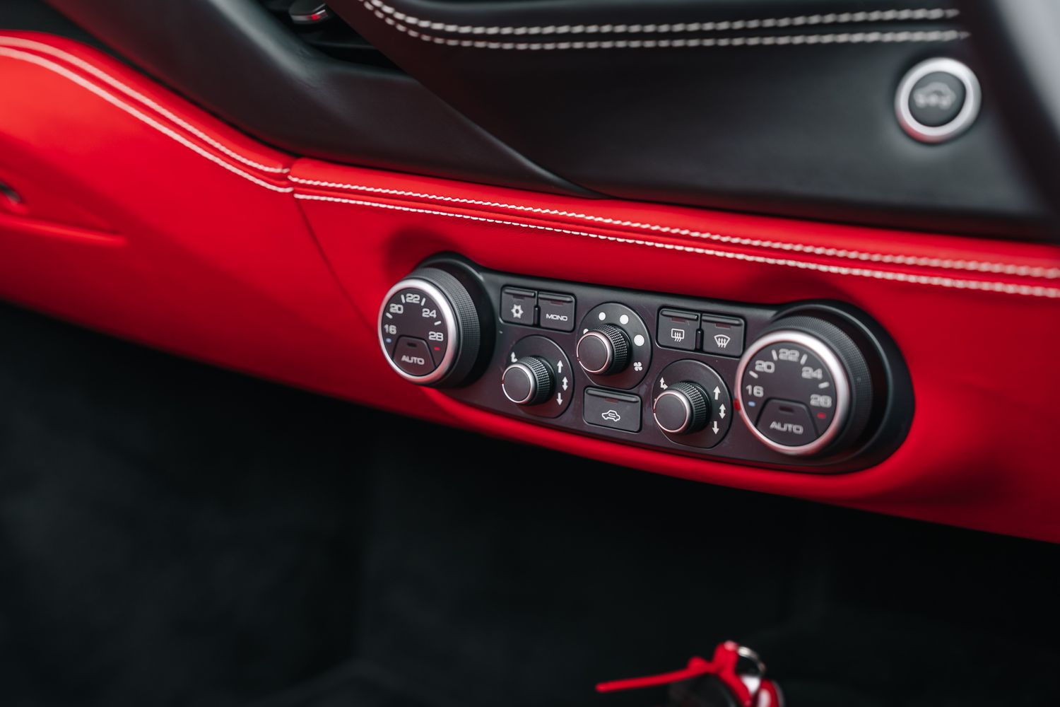 Ferrari 488 Spider 3.9