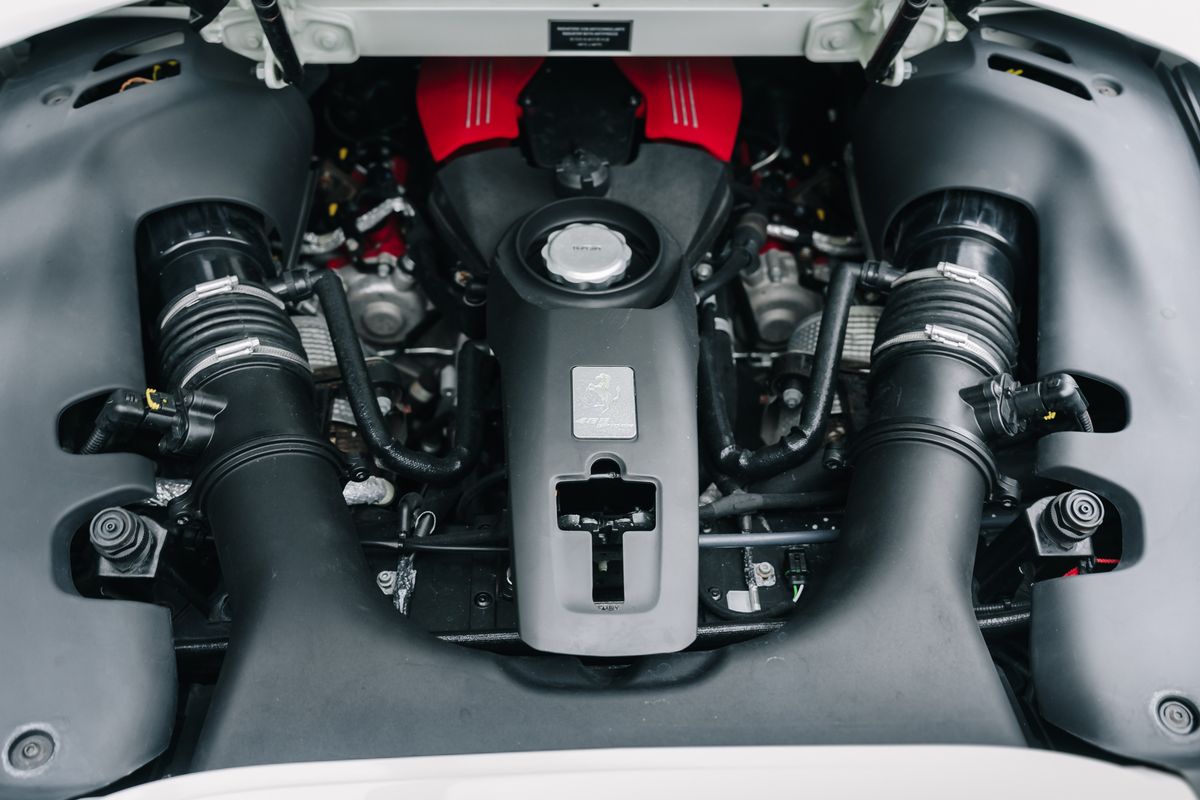 Ferrari 488 Spider 3.9