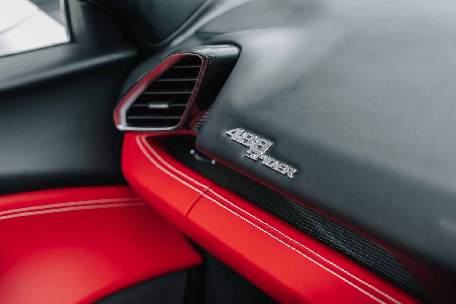 Ferrari 488 Spider 3.9