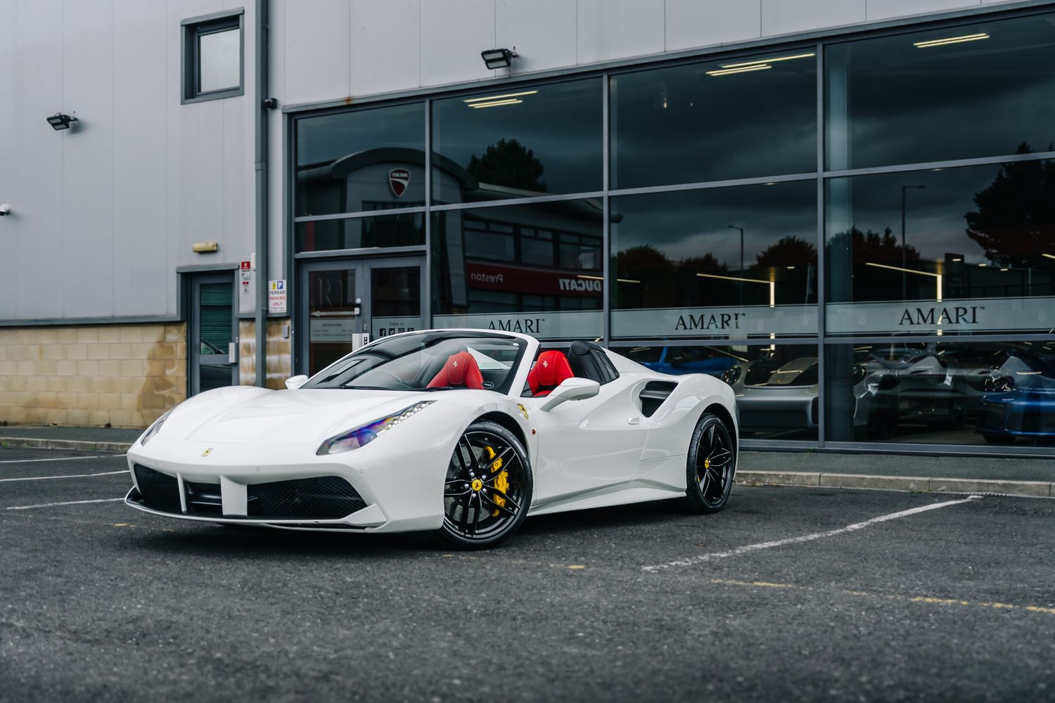 Ferrari 488 Spider 3.9