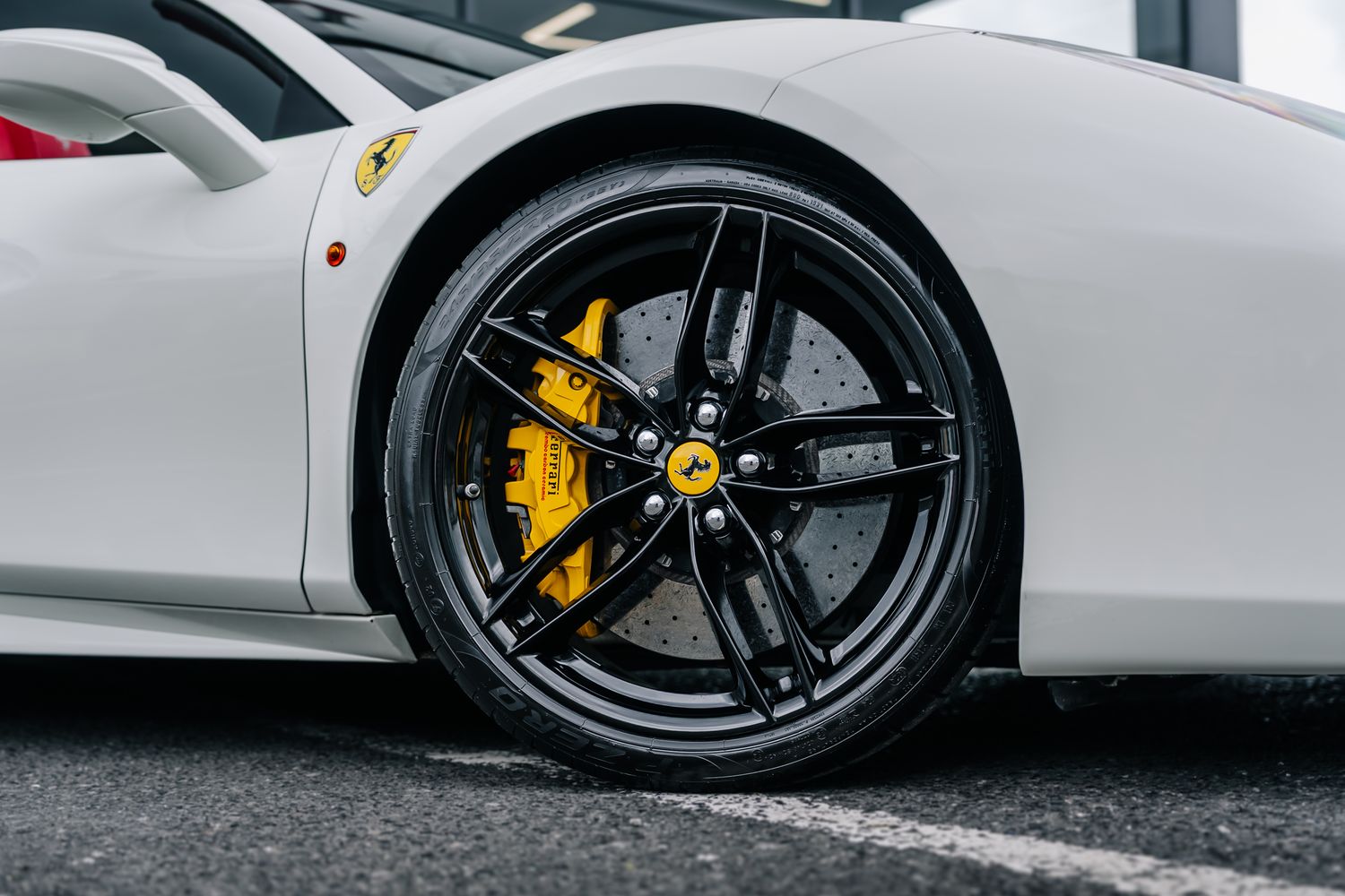 Ferrari 488 Spider 3.9