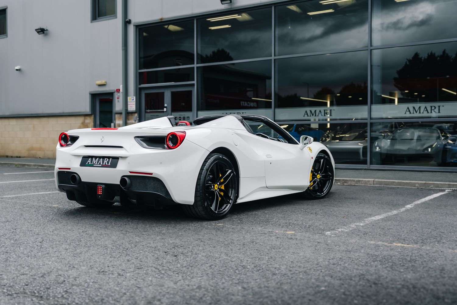 Ferrari 488 Spider 3.9