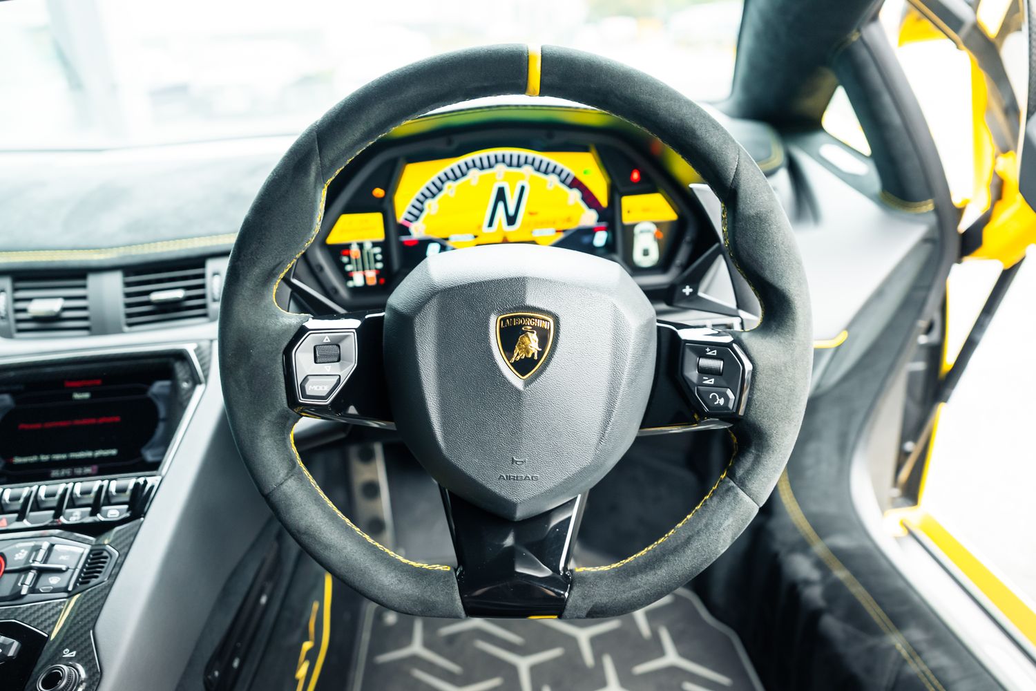Lamborghini Aventador SV