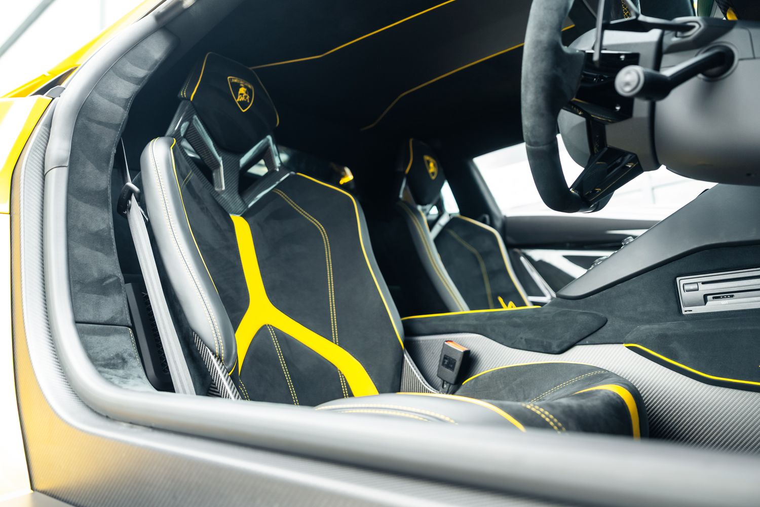 Lamborghini Aventador SV