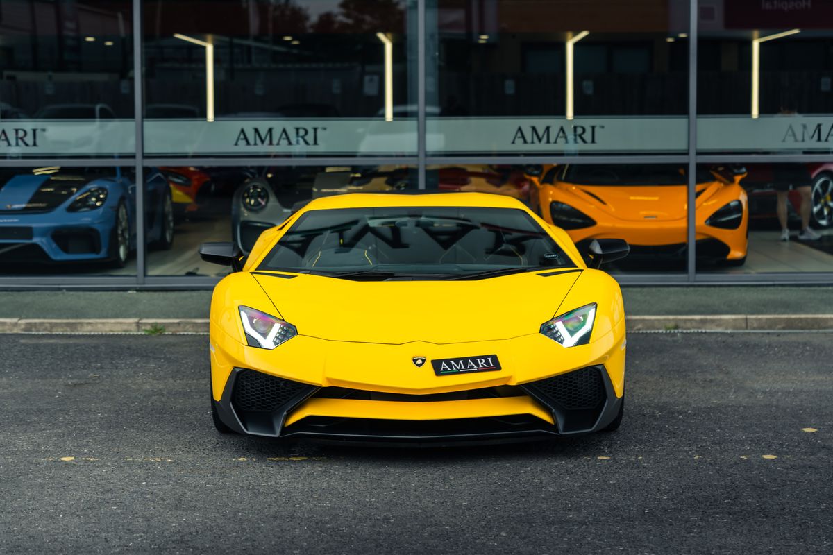 Lamborghini Aventador SV
