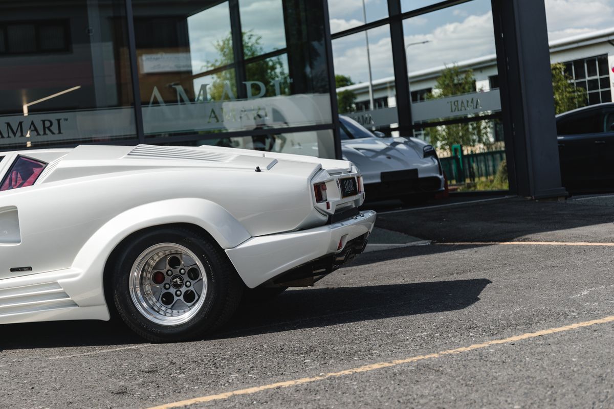 Lamborghini Countach Anniversary 5.2 V12 - 25th Anniversary