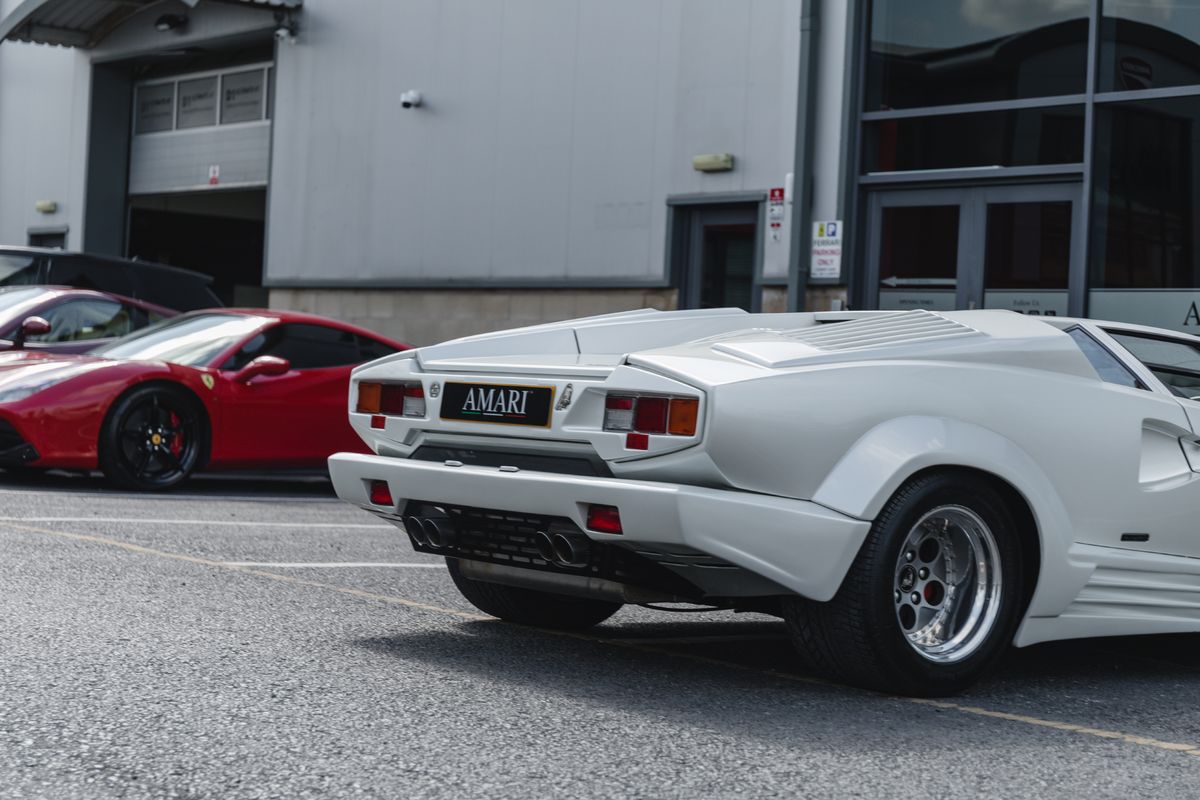 Lamborghini Countach Anniversary 5.2 V12 - 25th Anniversary