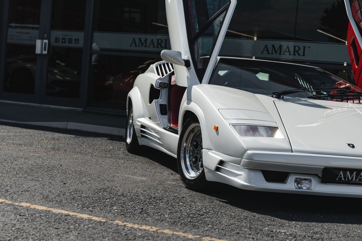 Lamborghini Countach Anniversary 5.2 V12 - 25th Anniversary